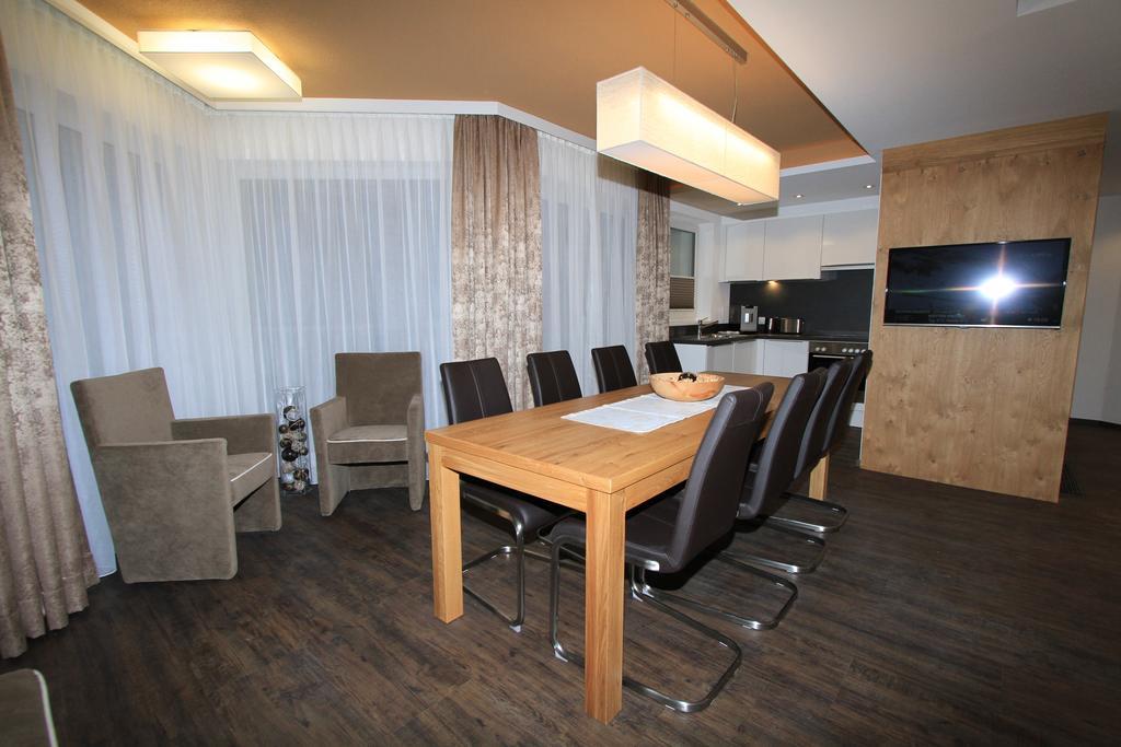 Relax Apartments Ischgl Rum bild